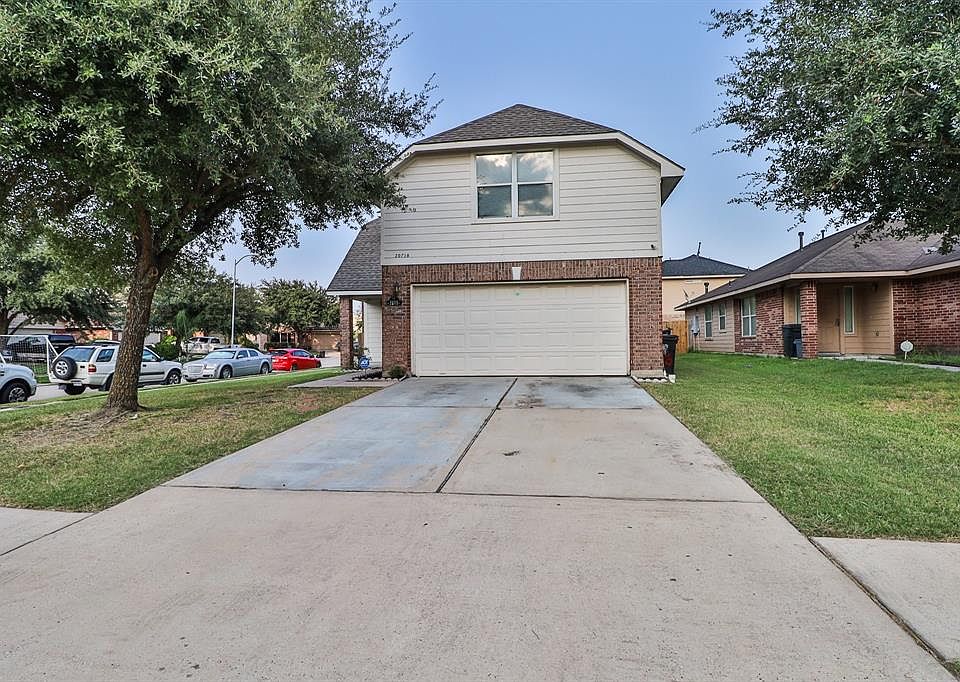1st image of 20718 Grovedale Dr