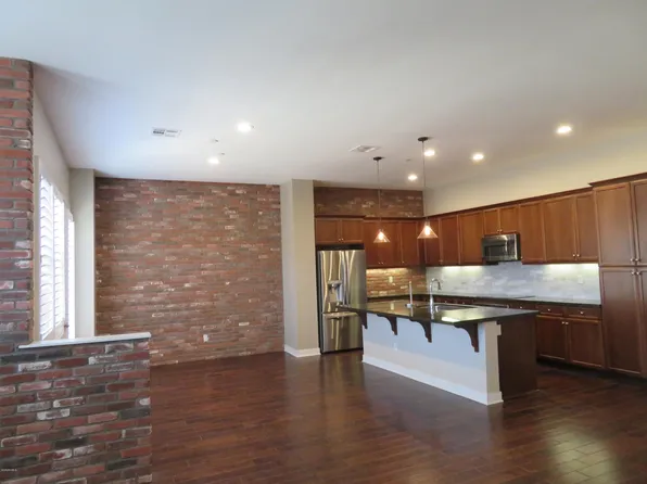 268 Village Commons Blvd Unit 23, Camarillo, CA 93010