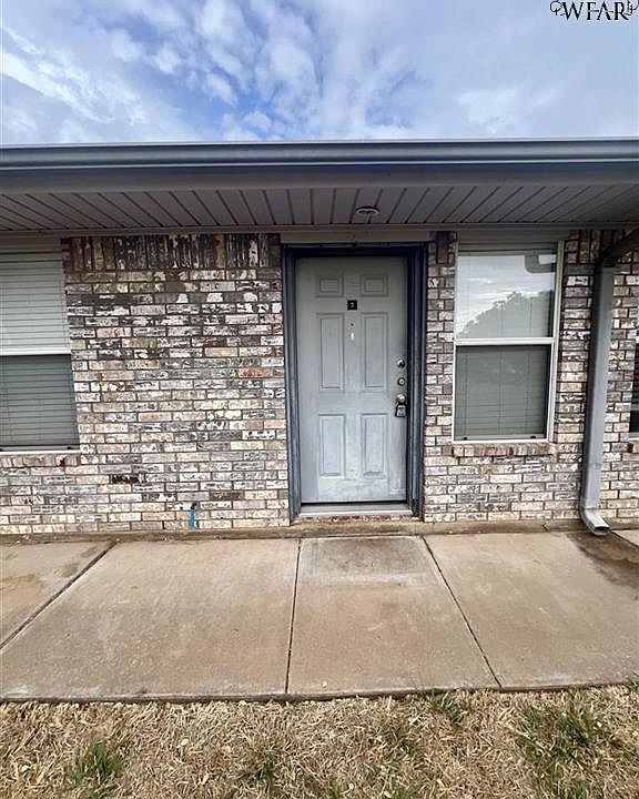 1st image of 4621 Johnson Rd