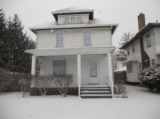 1037 Cleveland Ave, South Bend, IN 46628