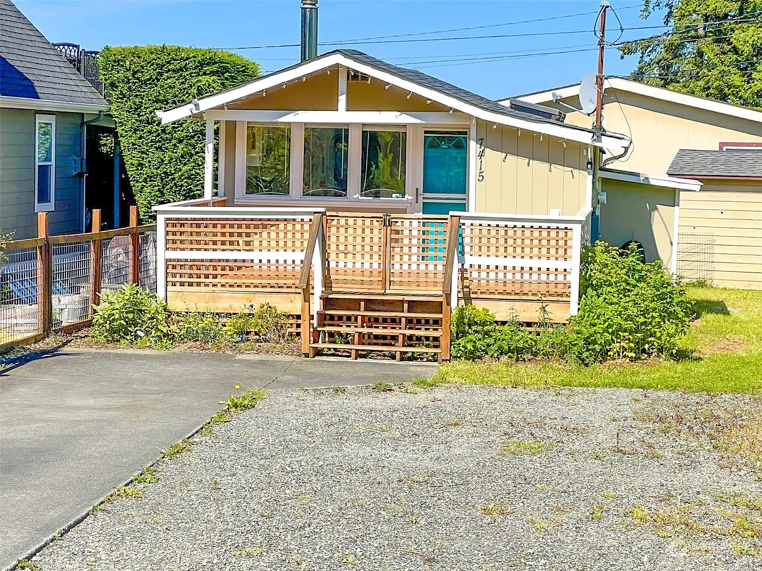 7415 Sunset Drive photo 1