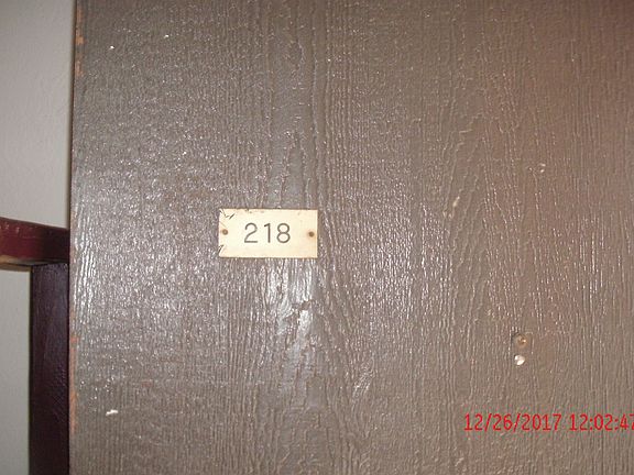 4th image of 1831 W Mulberry Dr Unit 218