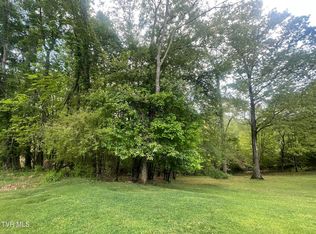 Hillcrest Dr, Gate City, VA 24251