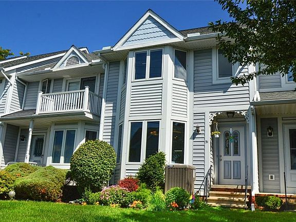 2nd image of 31 Union Hill Dr