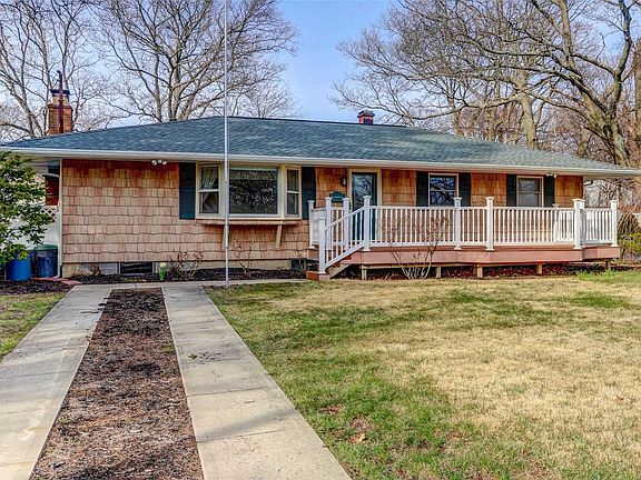 2nd image of 1 Arnold Ct