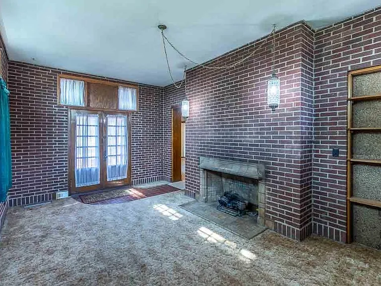 301 Spruce St #1 — Photo 11