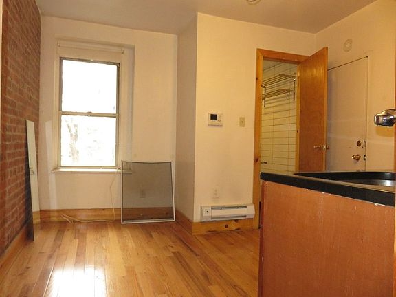 2nd image of 559 Saint Johns Pl #2BB