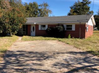 712 Saint Joseph St, Waveland, MS 39576