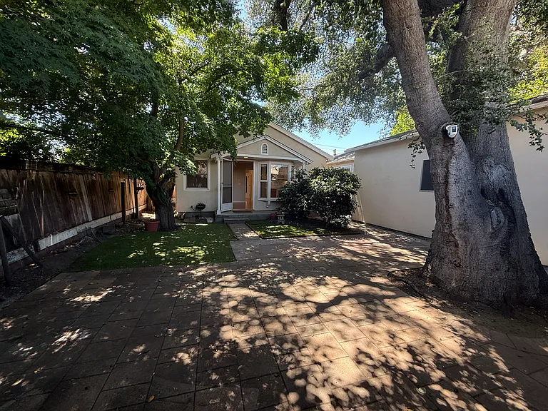 601 S Idaho St — Photo 11