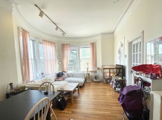 781 Parker St FLOOR 3, Roxbury Crossing, MA 02120
