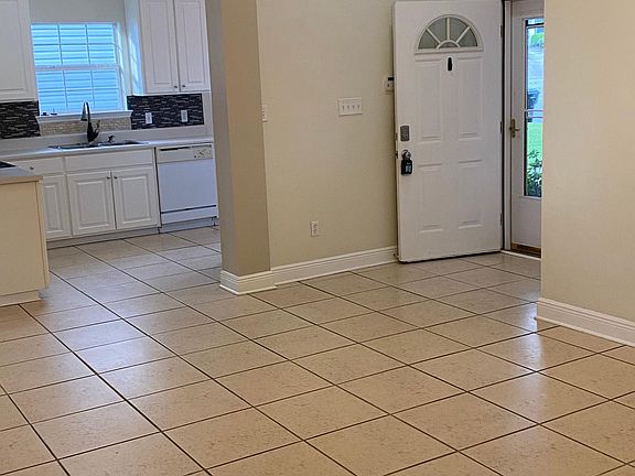 4th image of 3448 Kaylee Ct