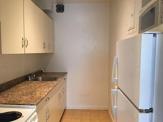 Rented by MNS | media 1