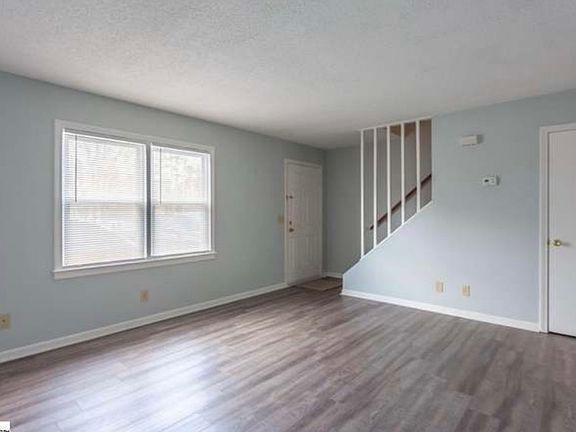 3rd image of 53 Pine Creek Court Ext