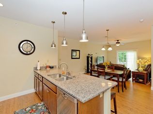 81 Averill Ave APT 3, Averill Park, NY 12018