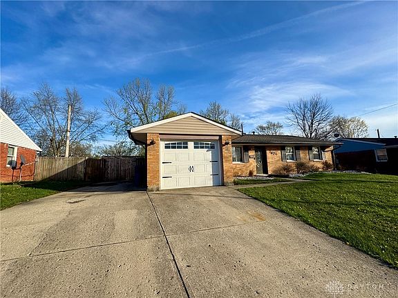 3rd image of 7624 Remmick Ln