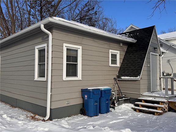 2nd image of 303 E Gates Street