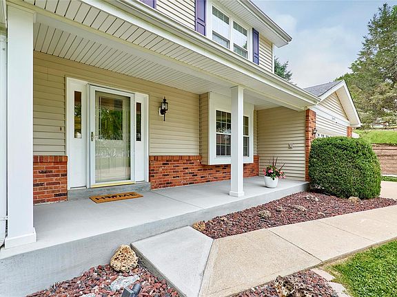 4th image of 3449 Erman Ave