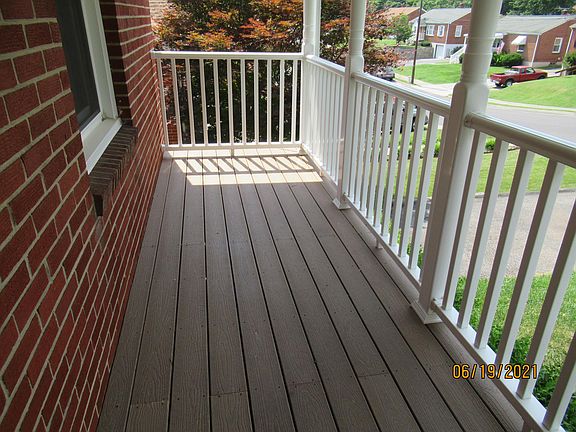 5th image of 227 Wentworth Ave NE