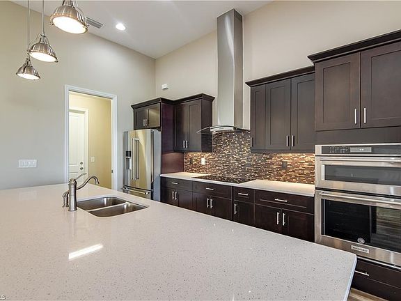 4th image of 3508 SW 17th Pl