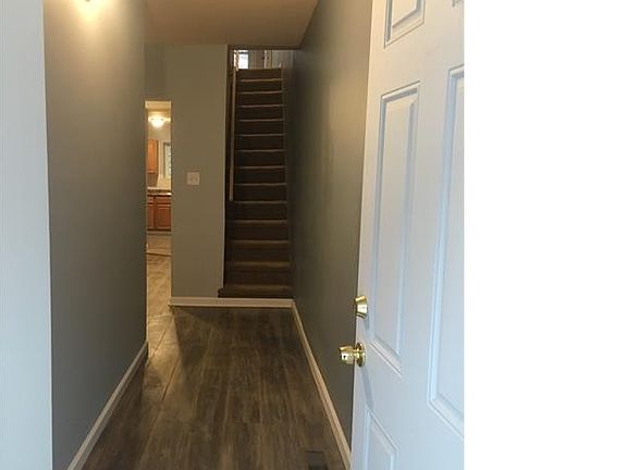 5th image of 2417 W Oakdale St
