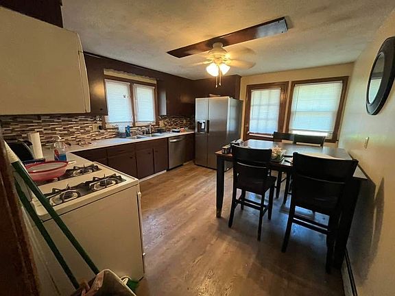 3rd image of 66 Gladden St