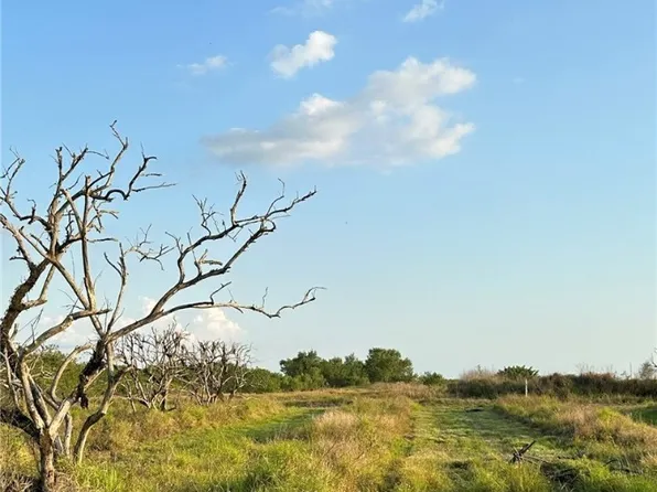 7050 6th Rd, Labelle, FL 33935