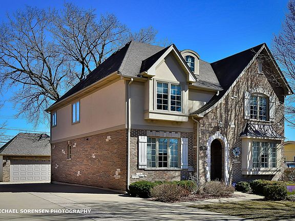 2nd image of 709 S McKinley Ave