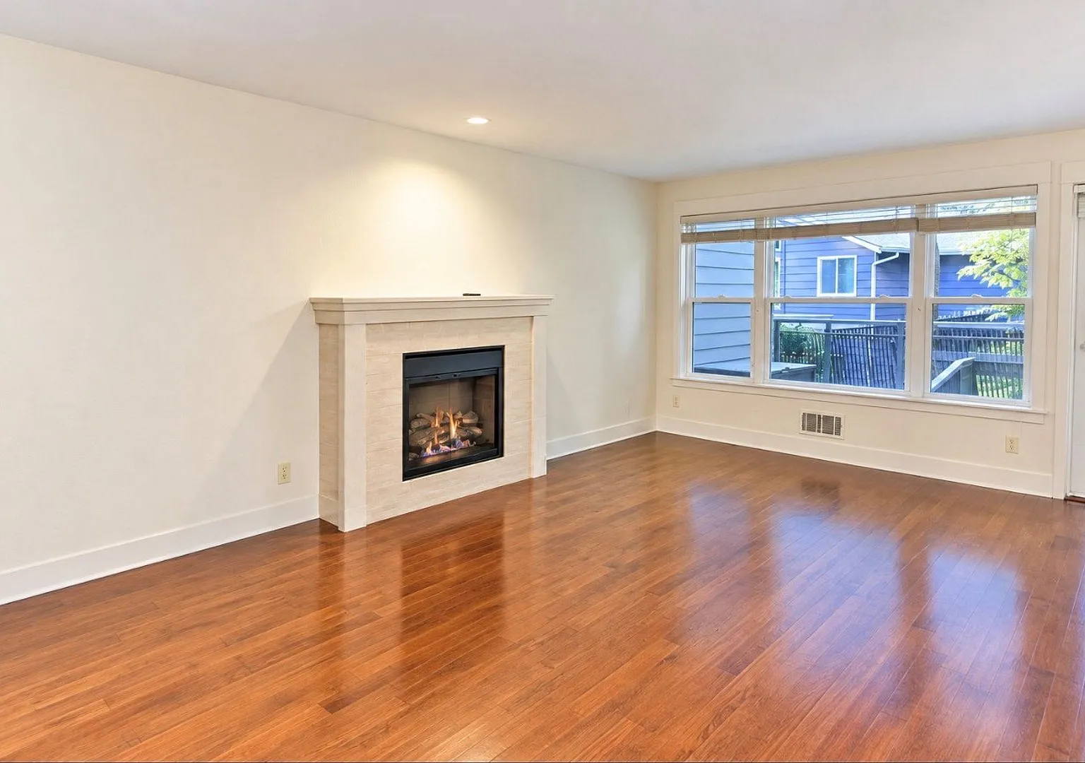 23015 Edmonds Way — Photo 2