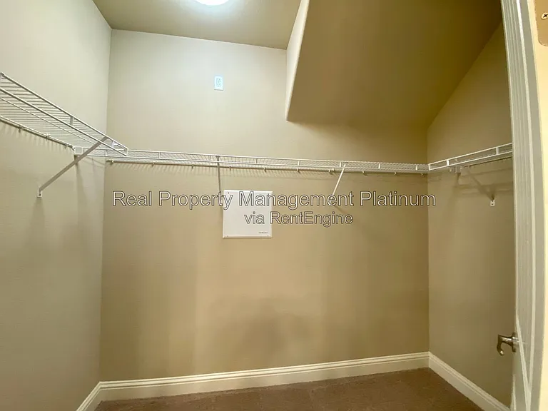 2141 W Juliet Way — Photo 19