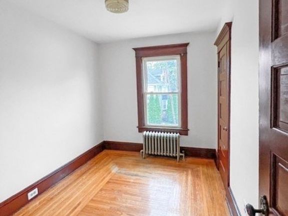 2nd image of 117 Glen Ave3schultz Phillipsburg Town #2