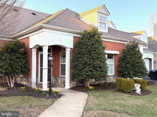 1 Fox Mill Way, Lovettsville, VA 20180