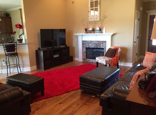 8564 Kennerly Ct, Ooltewah, TN 37363