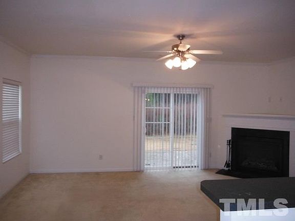 2nd image of 1725-301 W