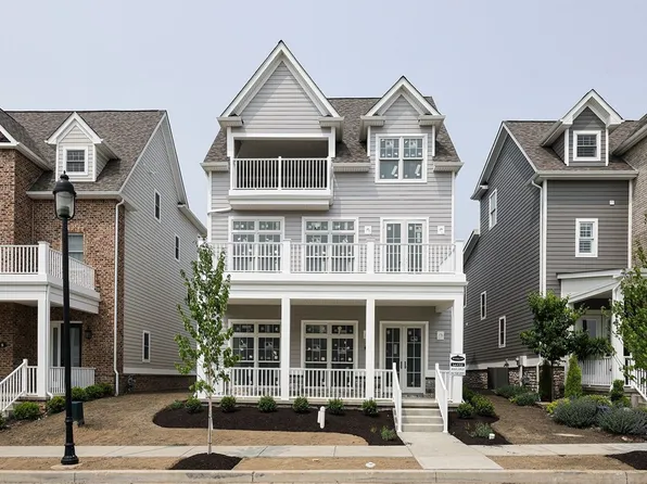 11 Carolina Ave, Oakmont, PA 15139