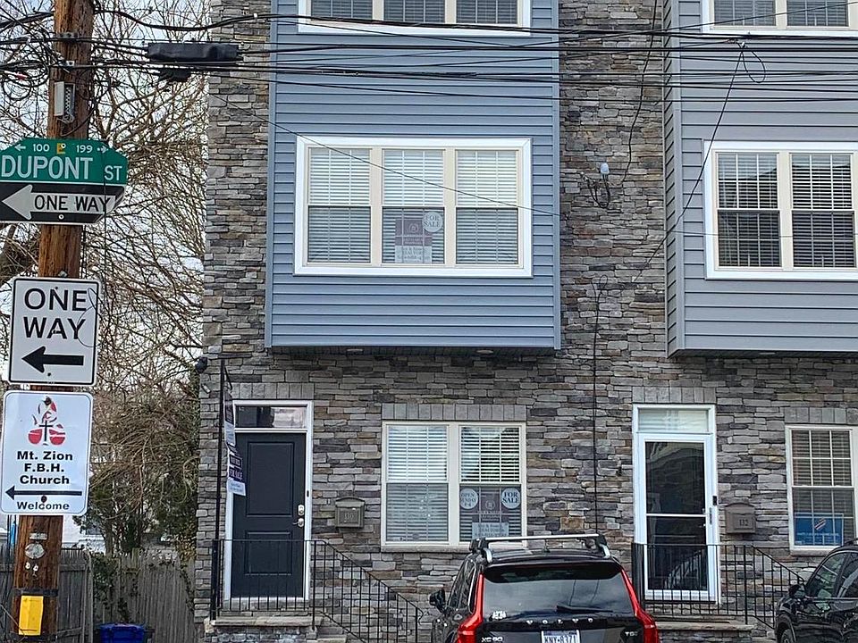 1st image of 130 Dupont St