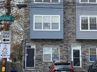 130 Dupont St, Philadelphia, PA 19127