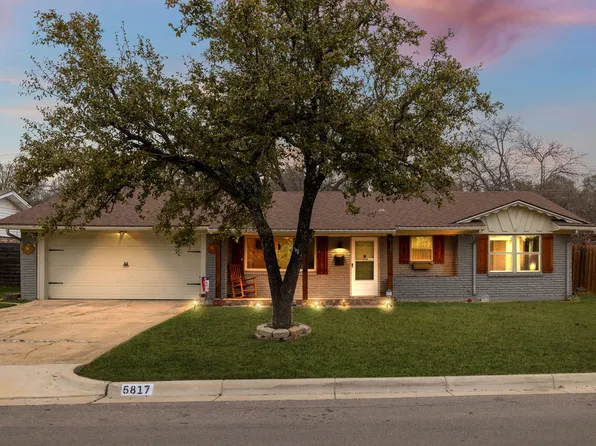 5817 N Hills Dr, North Richland Hills, TX 76117