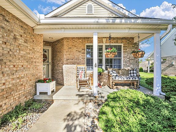 3rd image of 2308 Naples Ct #2308