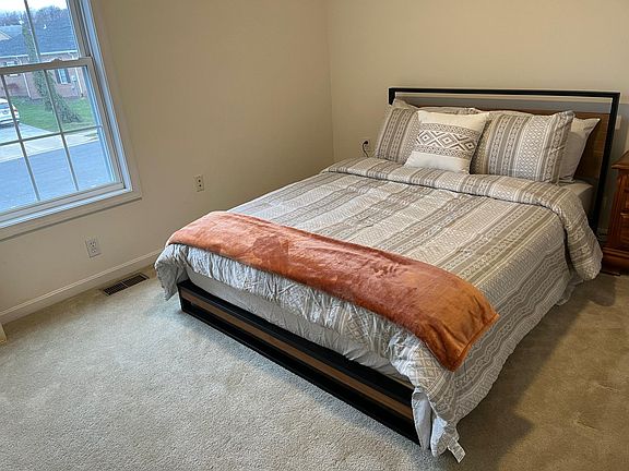 5th image of 3022 Saratoga Dr #3022