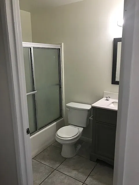 2 bed, 1000 sqft, $2,245 — Photo 4