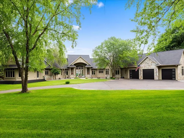 15270 Painters Lane Cir N, Stillwater, MN 55082