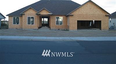 1st image of 305 Crestview Drive