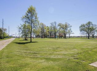 210 E State Road 8, Crown Point, IN