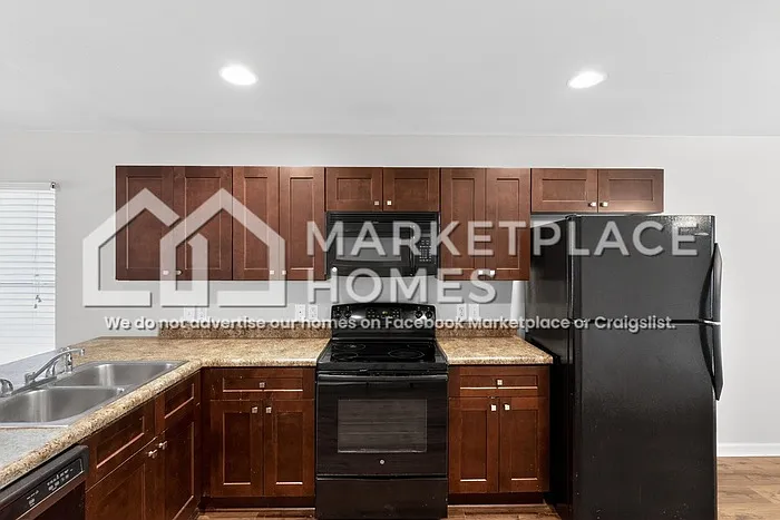 203 Sedgewick Dr — Photo 9