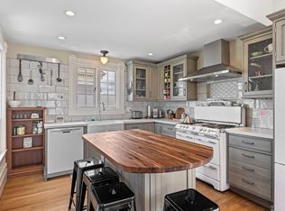 1918 Broadway, Alameda, CA 94501
