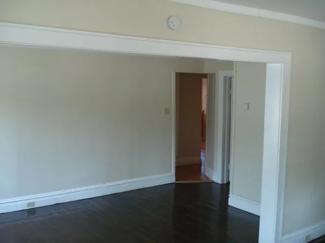 1037 Beard St #1 — Photo 16