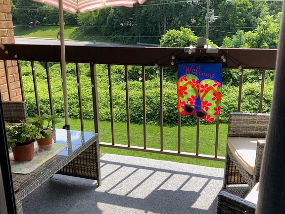 4th image of 5416 Valley Green Dr APT B5