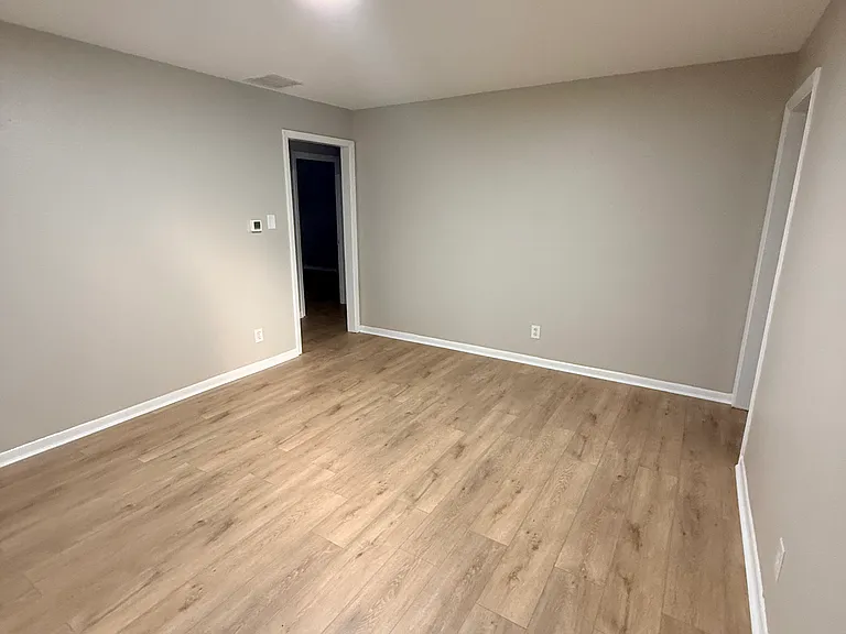 1405 Tremont St — Photo 5