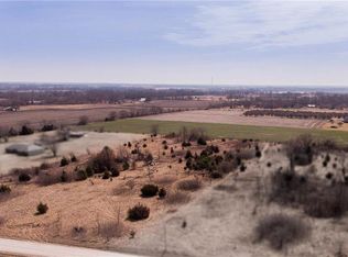 E 299th St, Harrisonville, MO 64701