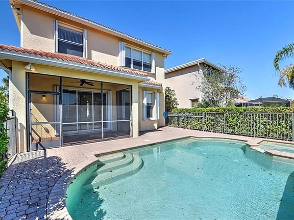 5th image of 10422 Blue Beech Ln